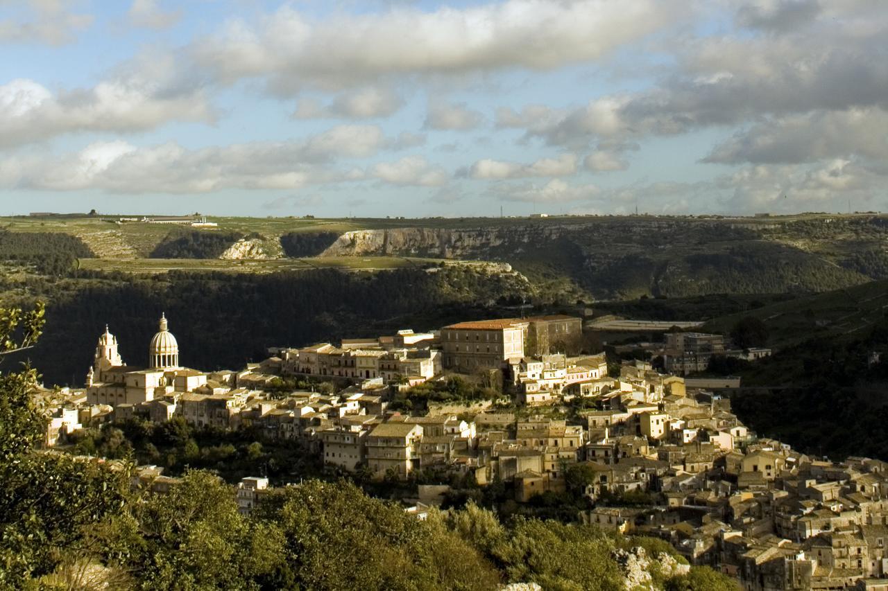 Giumbabulla Luxury House Bed & Breakfast Ragusa Dış mekan fotoğraf