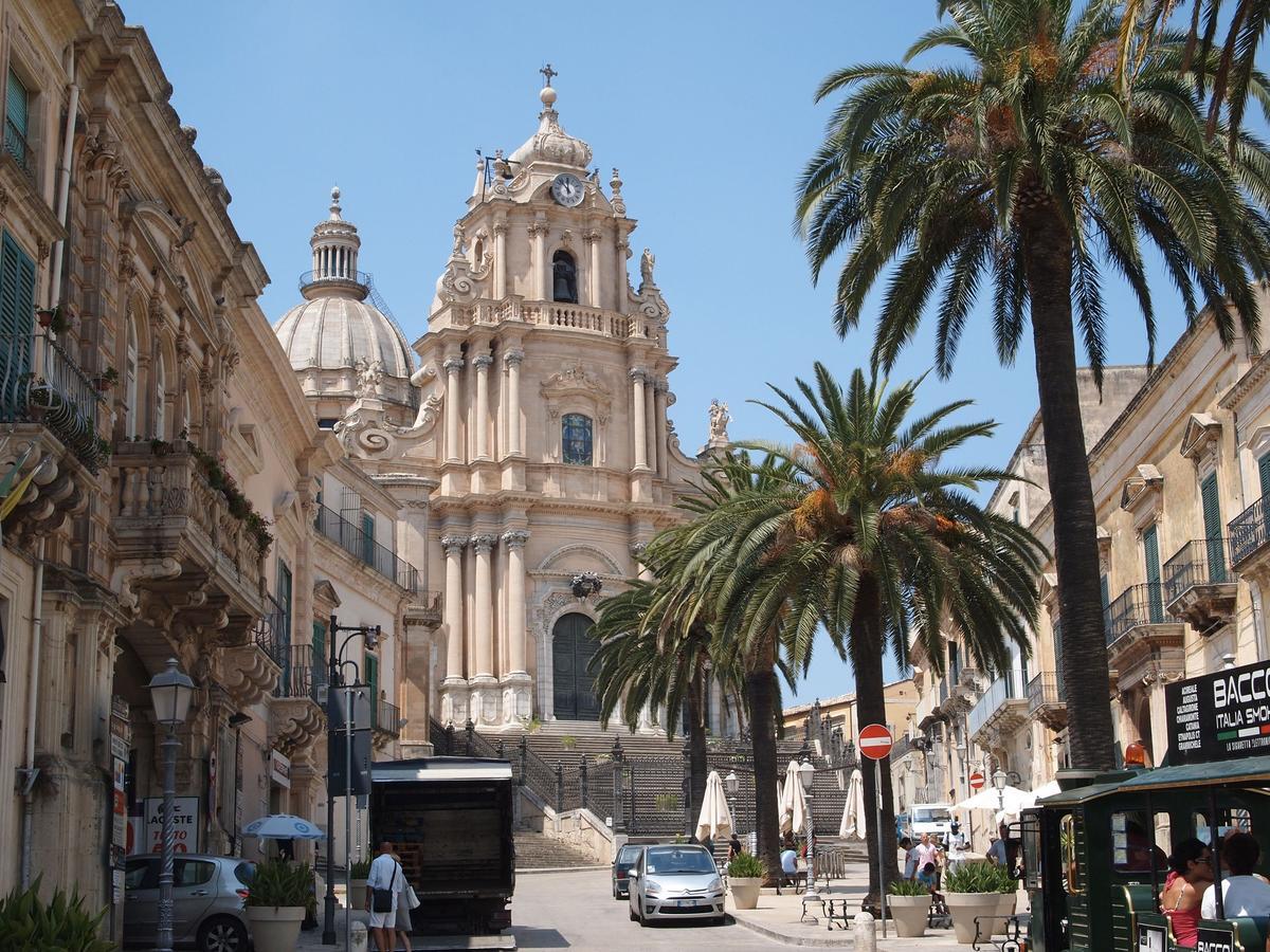 Giumbabulla Luxury House Bed & Breakfast Ragusa Dış mekan fotoğraf
