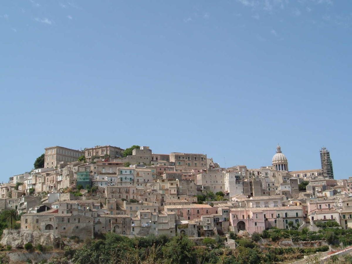 Giumbabulla Luxury House Bed & Breakfast Ragusa Dış mekan fotoğraf